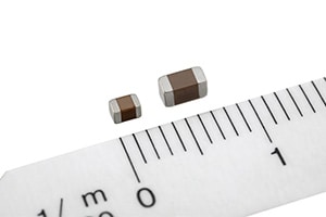 TDK CGA3E2X8R1H472K080AA | Onlinecomponents.com