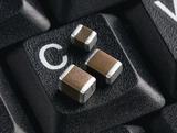 GMK212BJ474KG-T